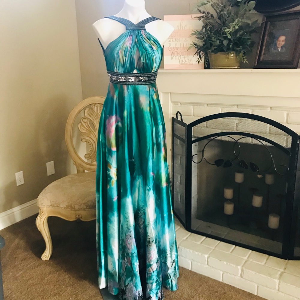 COPY - Beautiful Formal Gown